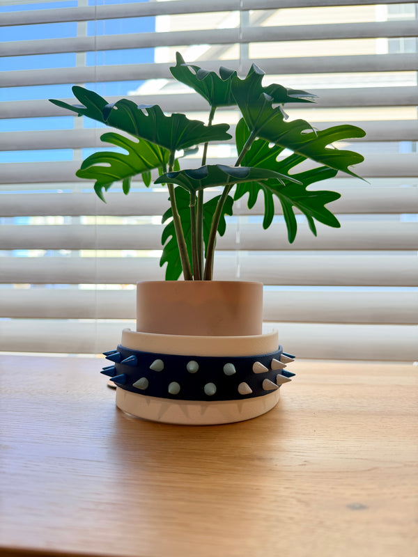 2-Layer Spike Dog Collar – Blue & White (Adjustable 13–17.5")